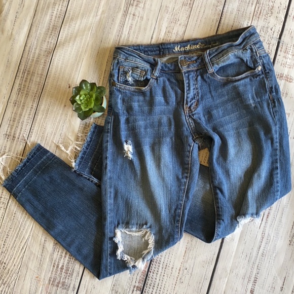 Low Rise Distressed Skinny Jeans - Picture 3 of 9